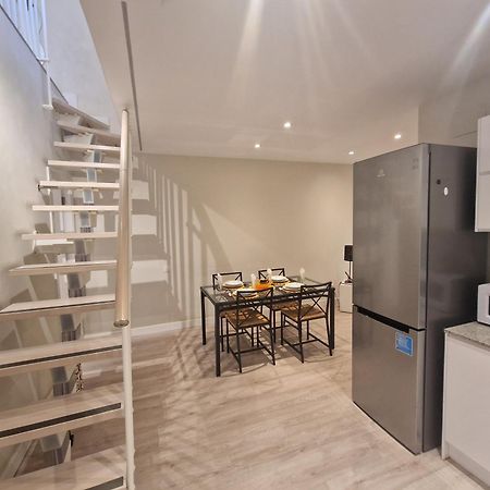 Barcelona Duplex De 3 Habitaciones L'Hospitalet de Llobregat Exteriör bild