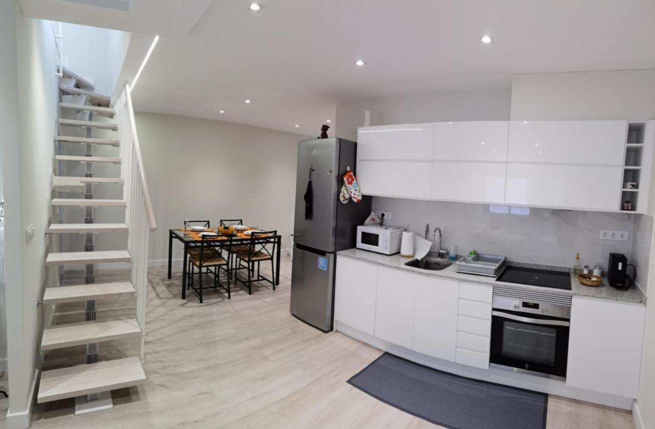 Barcelona Duplex De 3 Habitaciones L'Hospitalet de Llobregat Exteriör bild