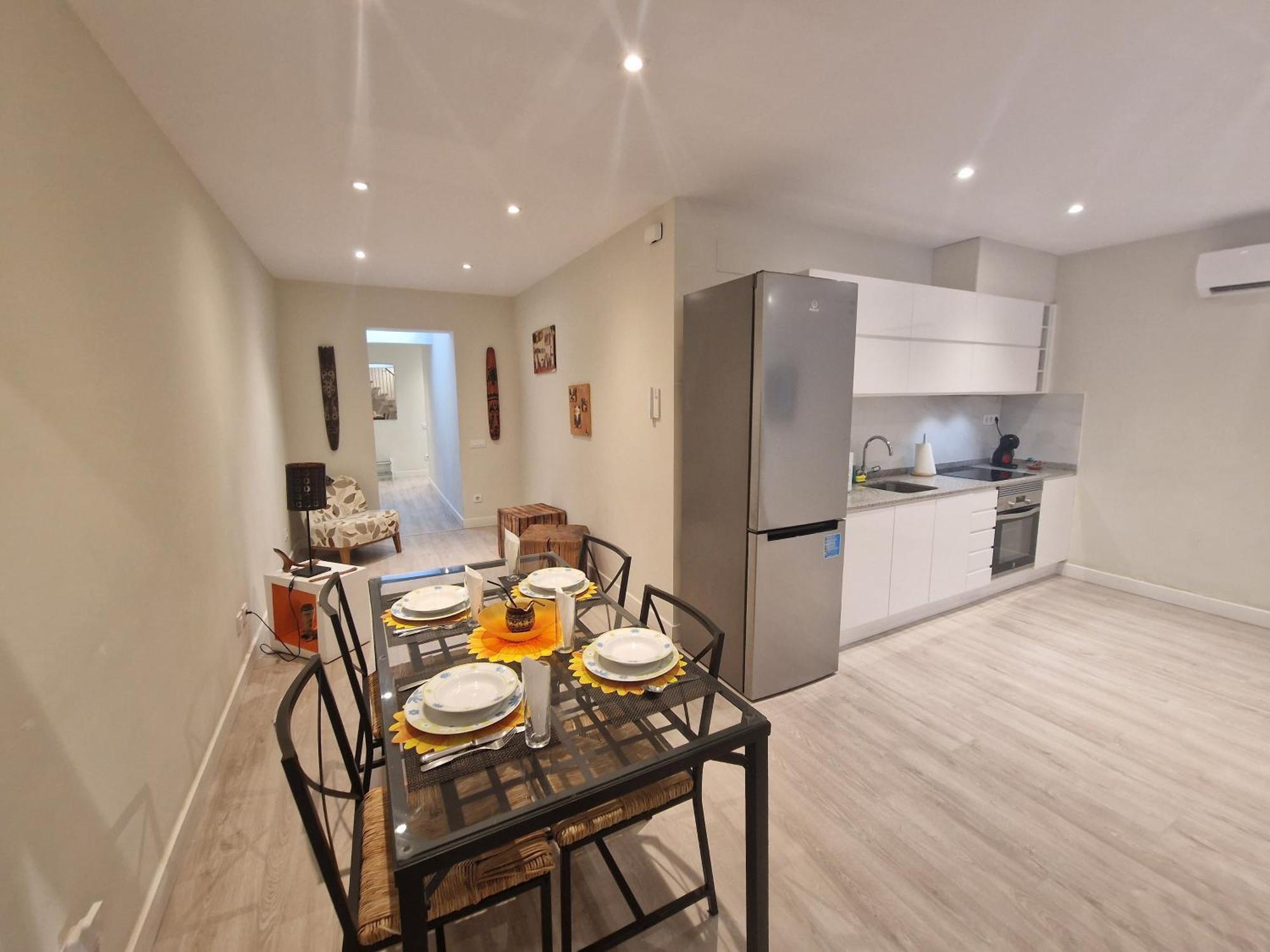 Barcelona Duplex De 3 Habitaciones L'Hospitalet de Llobregat Exteriör bild